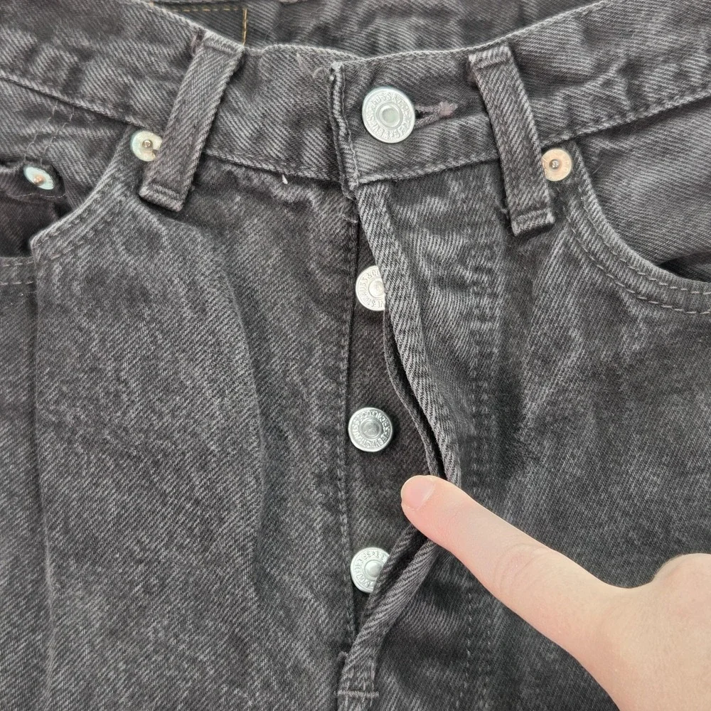 VTG‎ Levis 501 Jeans Mens Gray Made In USA Button Fly Straight 90s Fits 24x32